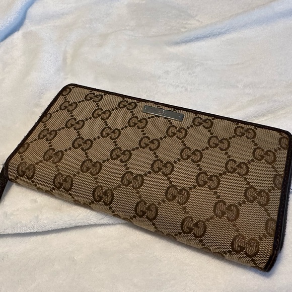 Like New - Gucci Sukey Tote GG Canvas and Wallet - Picture 5 of 9